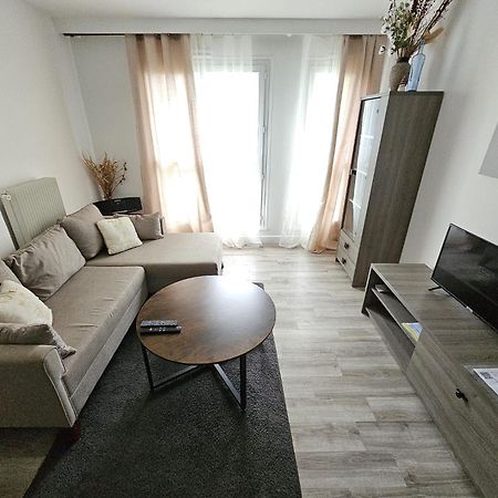 شقة Charmant Pied-A-Terre Entre Paris Et Disneyland - Rer A Et E فيليرز سور مارن المظهر الخارجي الصورة