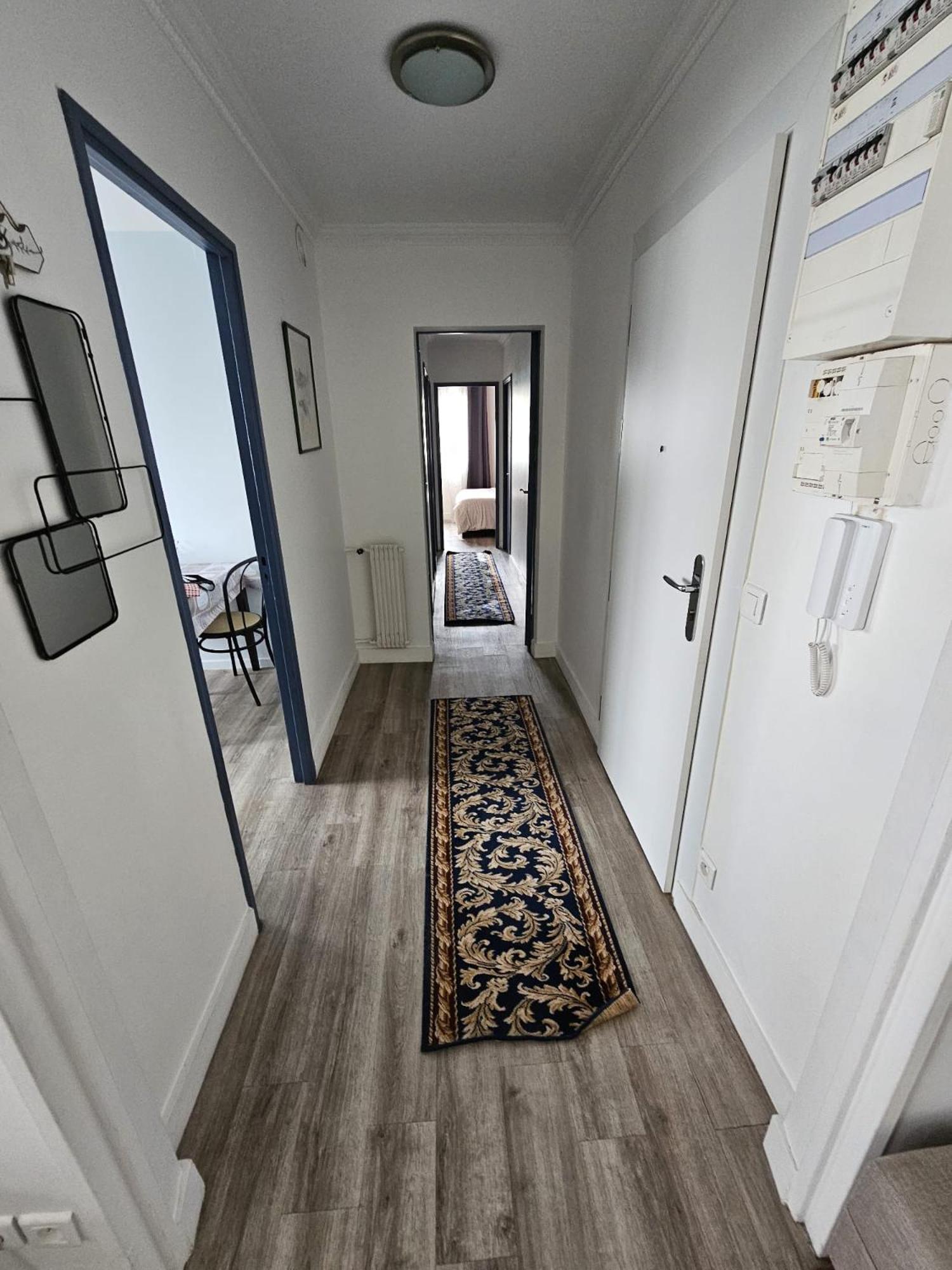شقة Charmant Pied-A-Terre Entre Paris Et Disneyland - Rer A Et E فيليرز سور مارن المظهر الخارجي الصورة