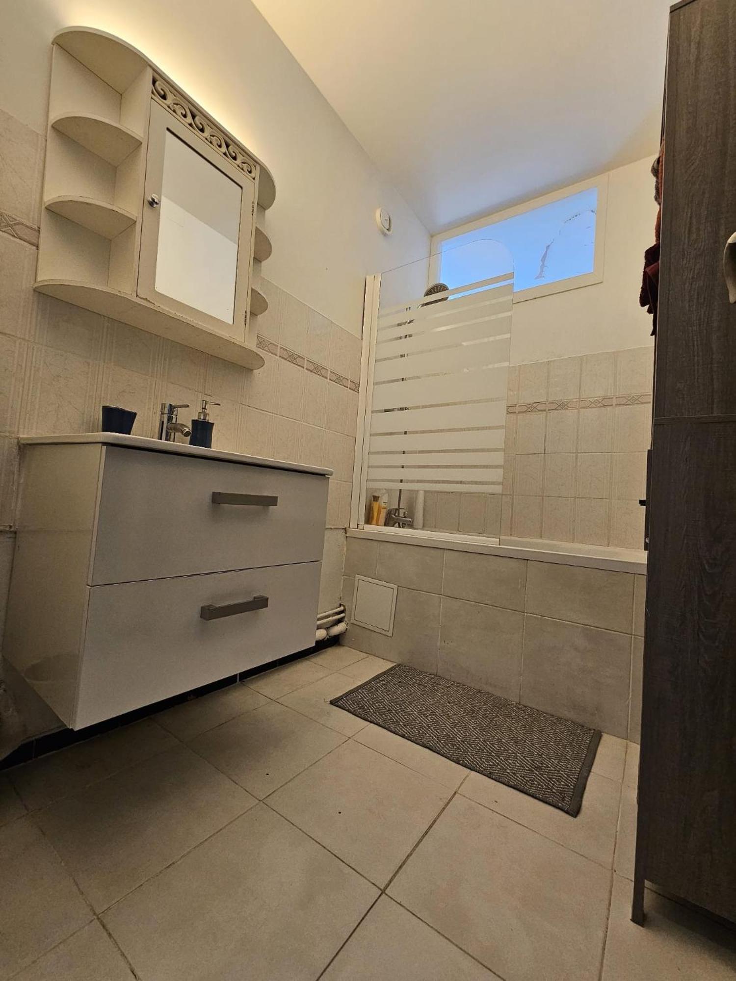 شقة Charmant Pied-A-Terre Entre Paris Et Disneyland - Rer A Et E فيليرز سور مارن المظهر الخارجي الصورة
